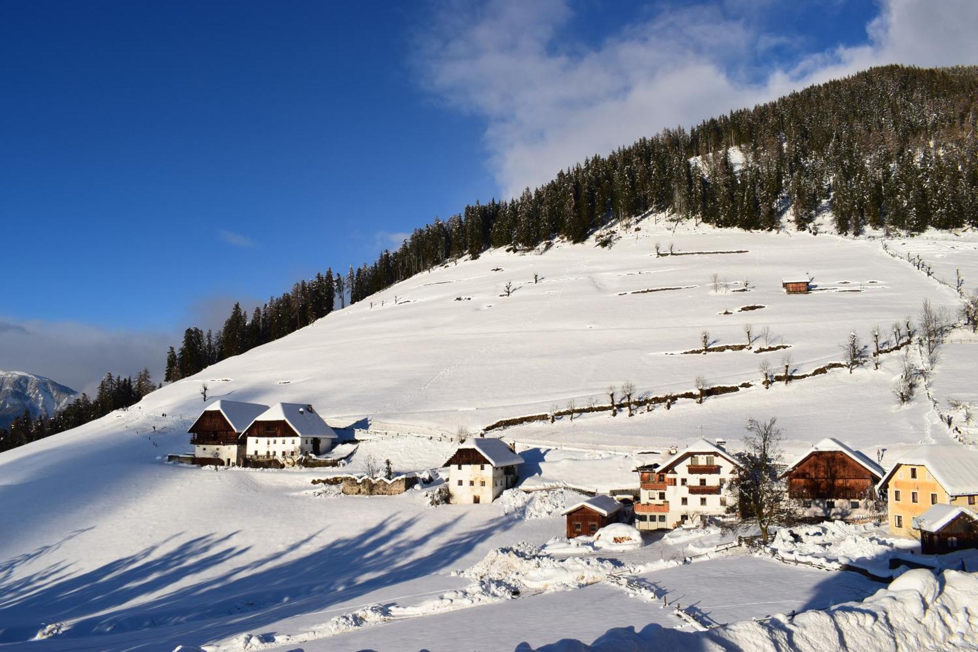 Naturhotel Miraval Перка Экстерьер фото